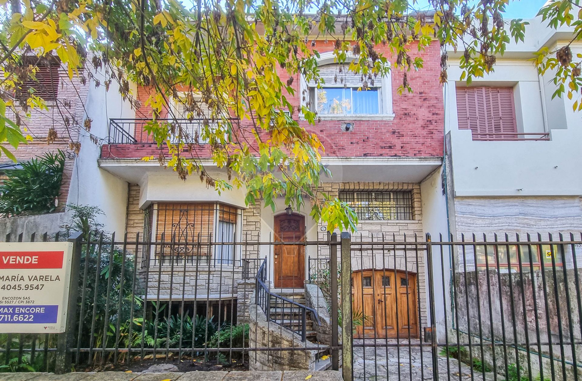 Casa en La Lucila gran lote con pileta