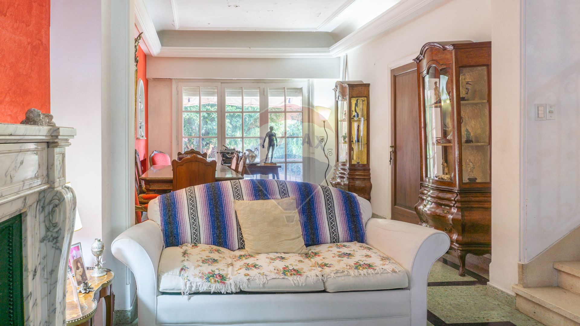 Casa en La Lucila gran lote con pileta
