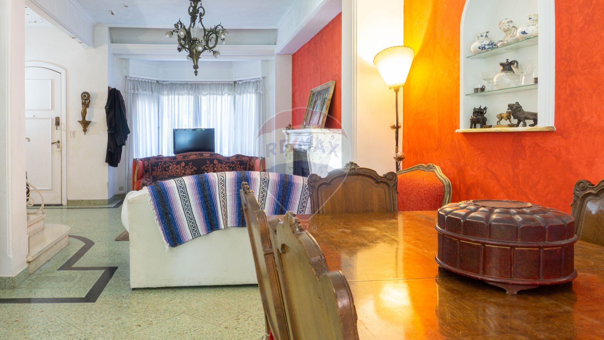 Casa en La Lucila gran lote con pileta