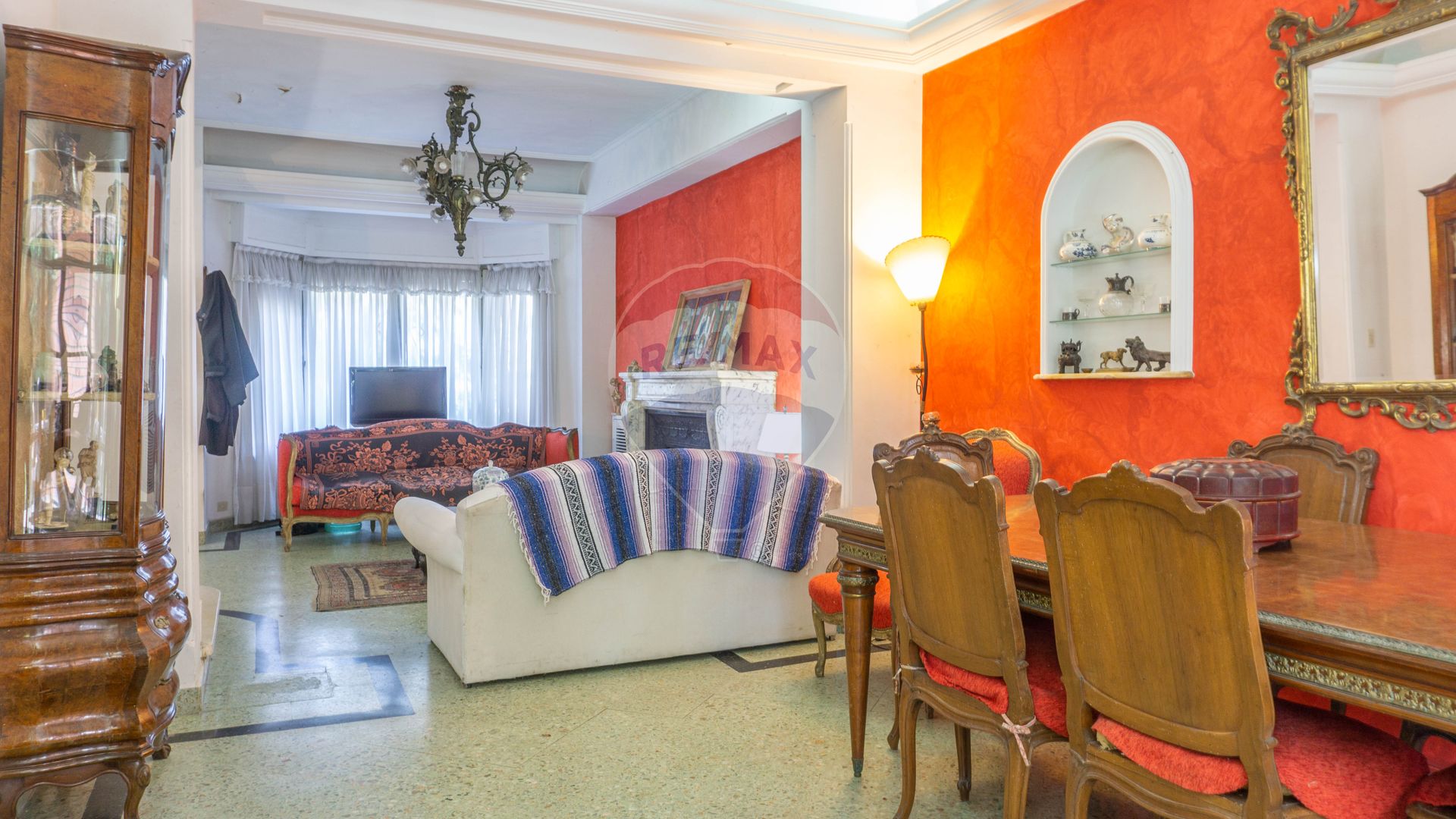 Casa en La Lucila gran lote con pileta