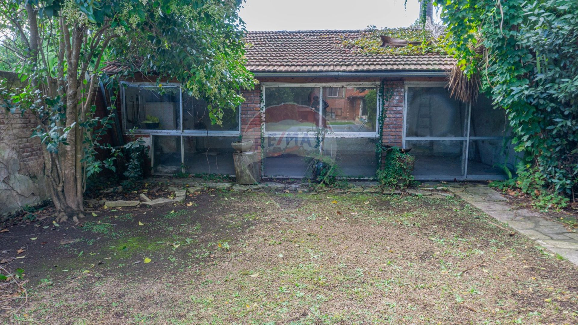 Casa en La Lucila gran lote con pileta