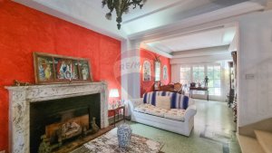 Casa en La Lucila gran lote con pileta