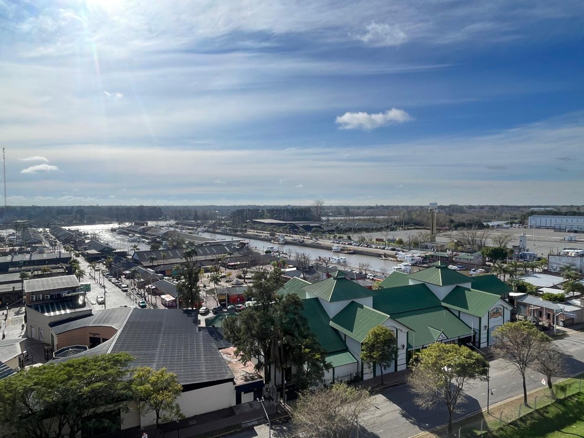 Venta 2 amb. Tigre Puerto Frutos vista río - Hotel