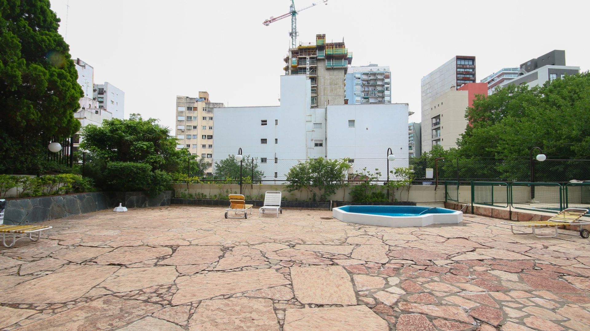 Venta 3 Ambientes Reciclado Con Cochera - La Isla