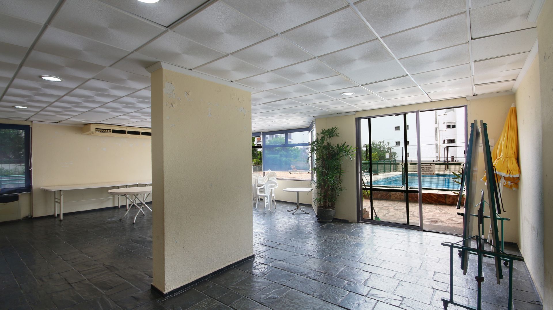 Venta 3 Ambientes Reciclado Con Cochera - La Isla