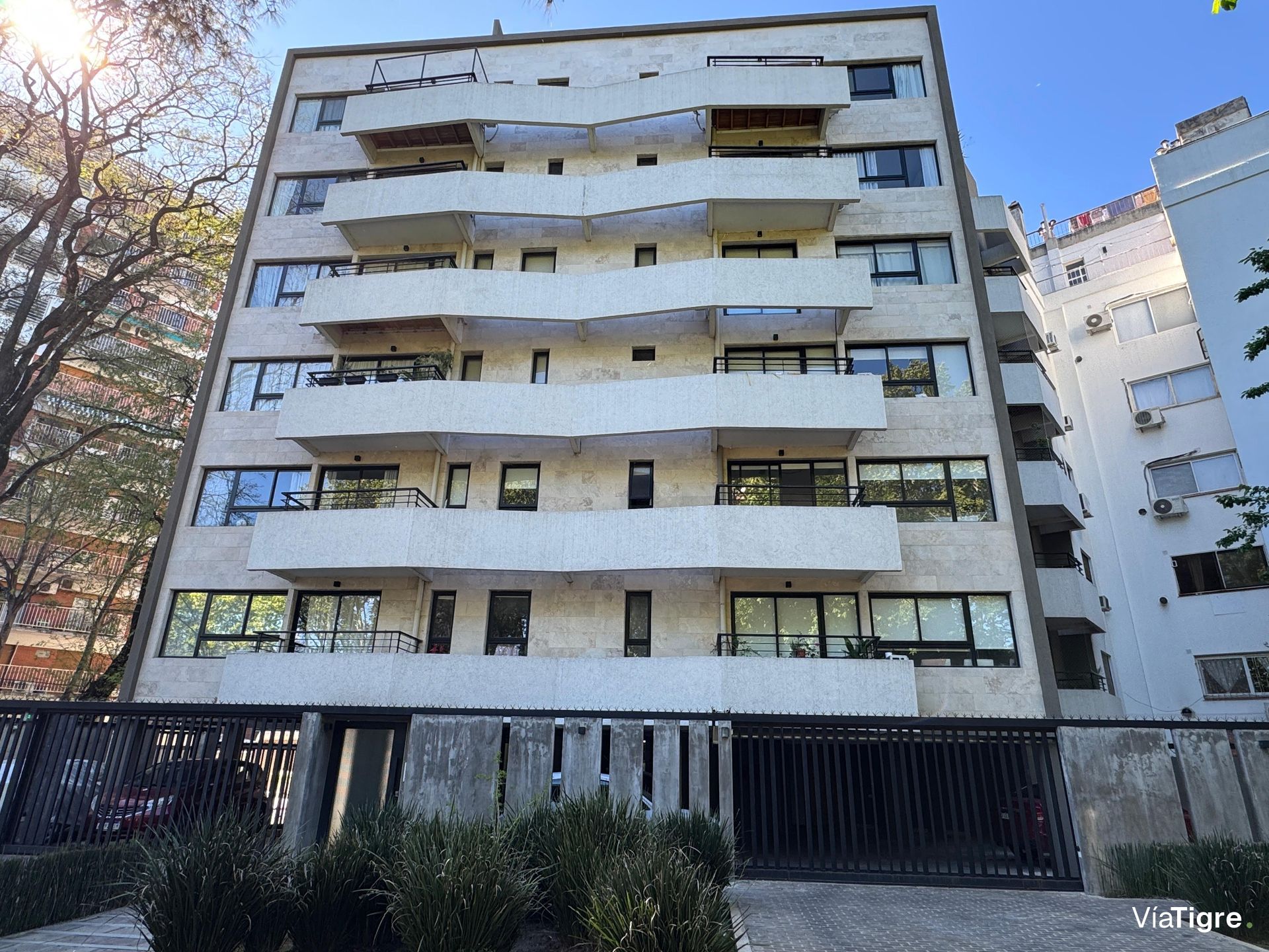 Venta Depto Olivos 4 ambientes cochera VISTA y SOL