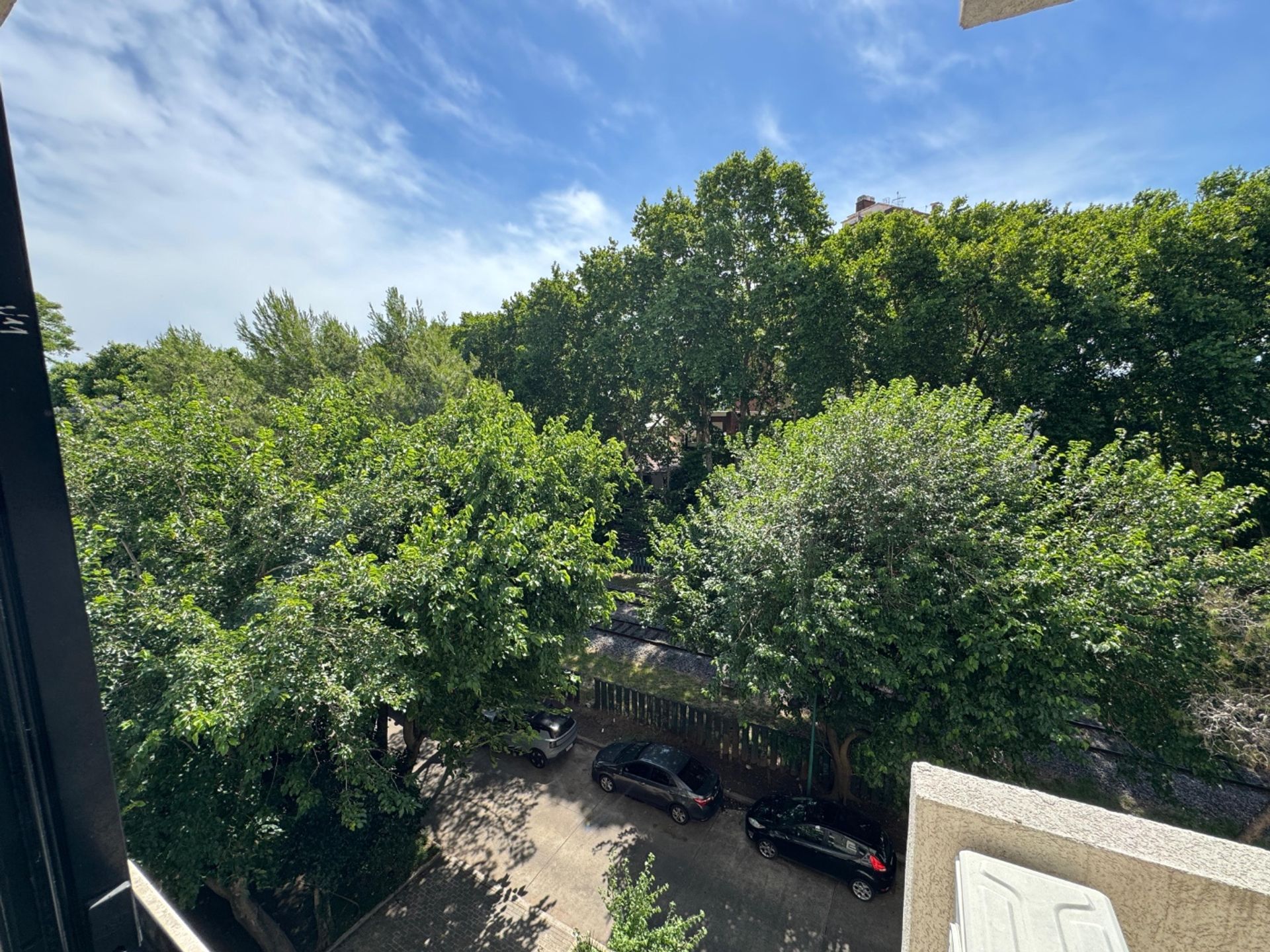 Alquiler Olivos 4 ambientes 2 cocheras Balcon