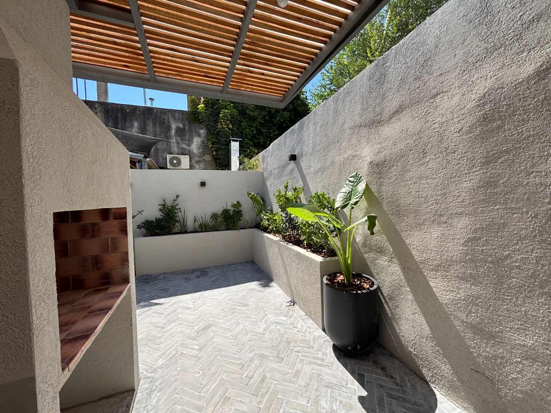 Sale: 3-room Apartment, Vte Lopez A, Brand New, Patio, Grill