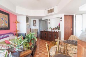 Sale: Vicente Lopez Apartment 3 rooms, Av. Libertador