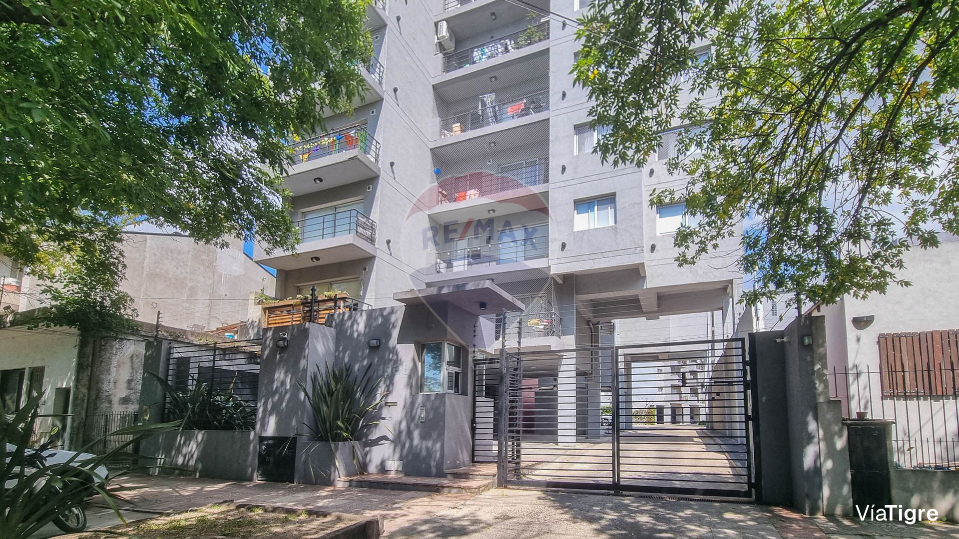Venta Monoambiente C/Balcon Y Cochera En Tigre