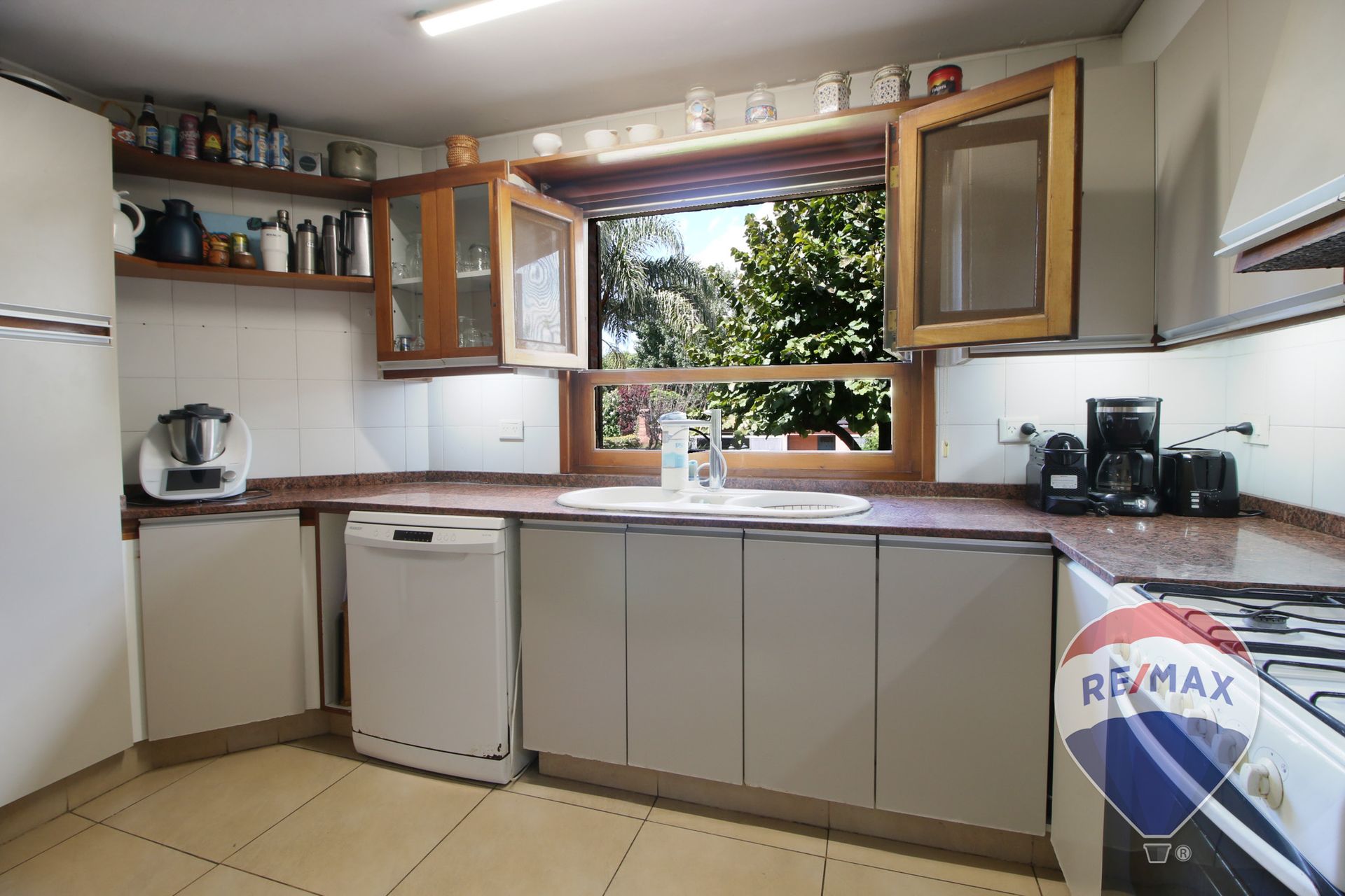 Venta Casa Olivos 8 Amb Jardin Pileta Quincho Play