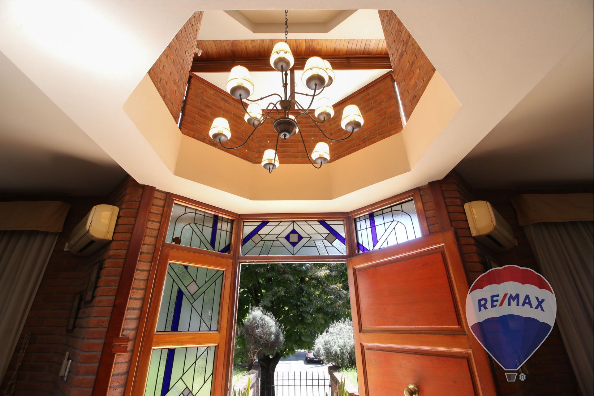 Venta Casa Olivos 8 Amb Jardin Pileta Quincho Play