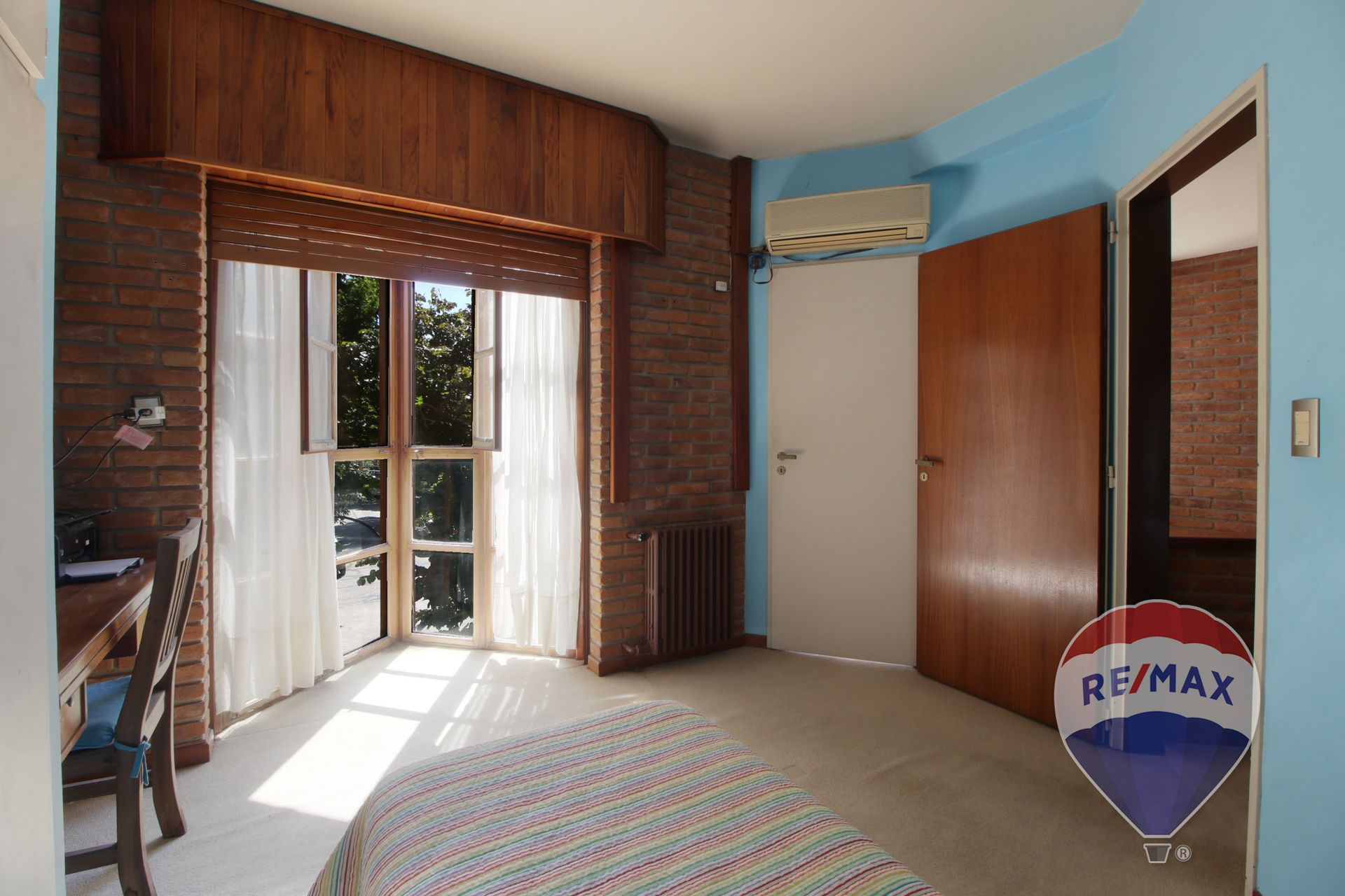 Venta Casa Olivos 8 Amb Jardin Pileta Quincho Play