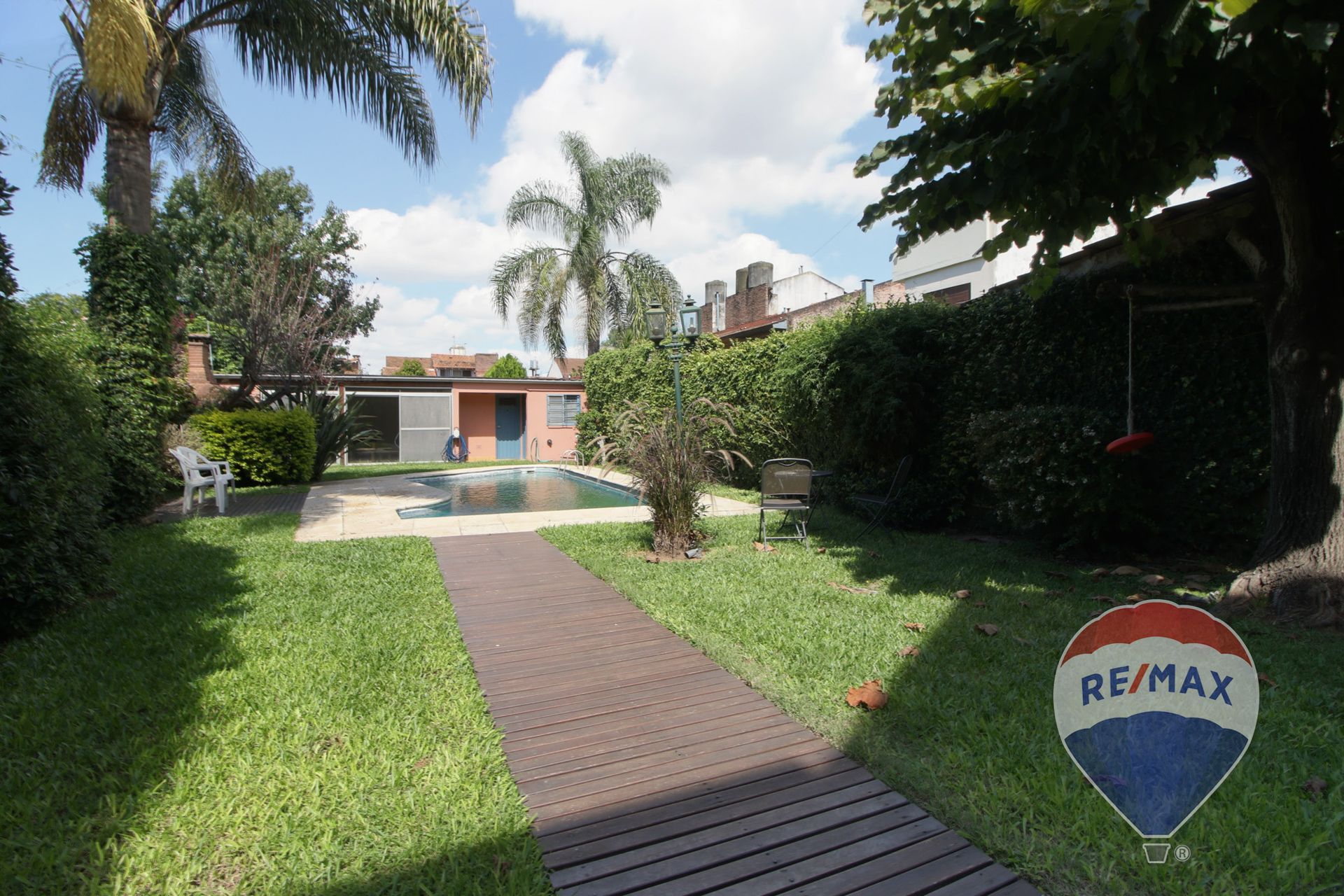 Venta Casa Olivos 8 Amb Jardin Pileta Quincho Play