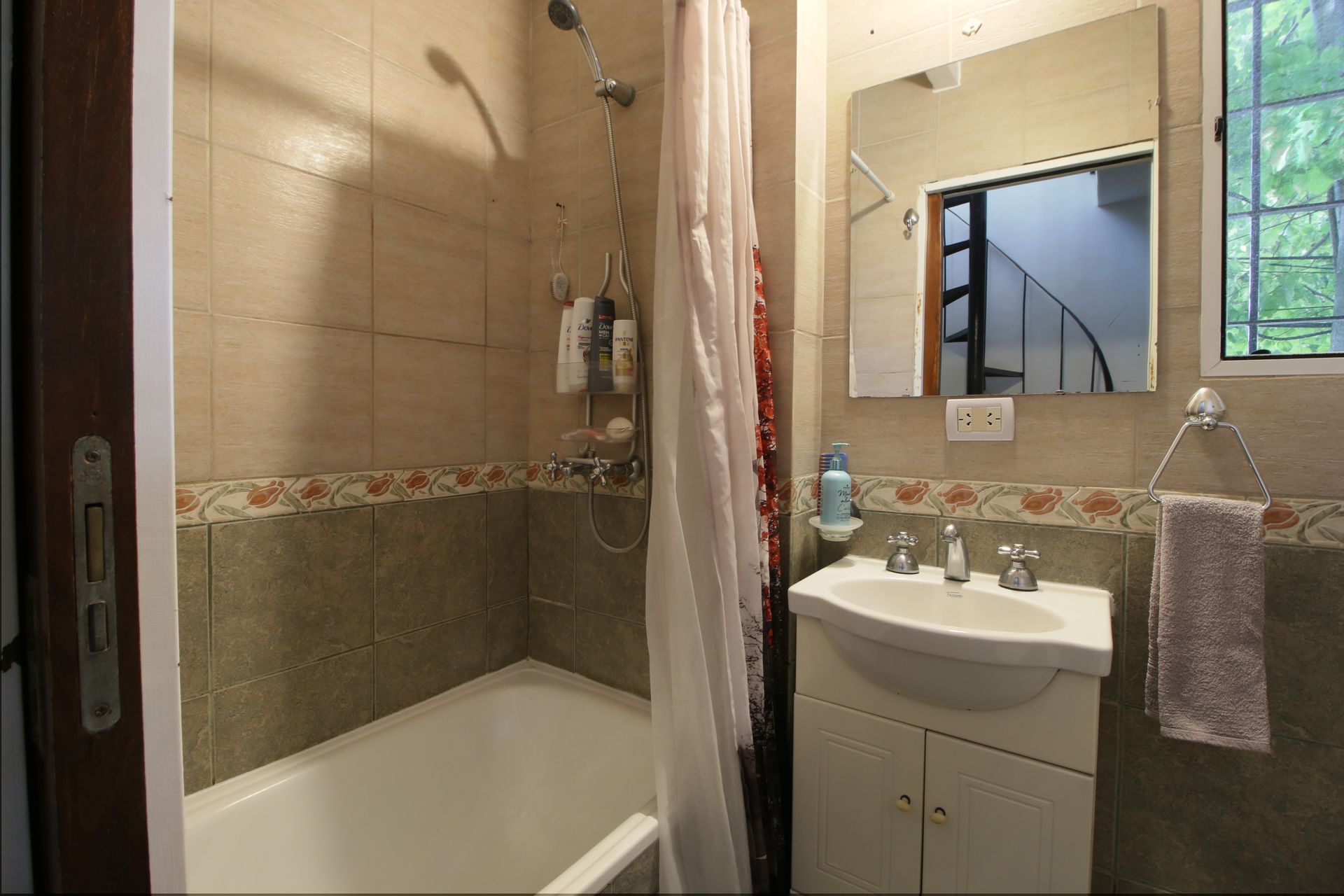 Venta PH - Martínez - 3 pisos - 4 amb - Terraza