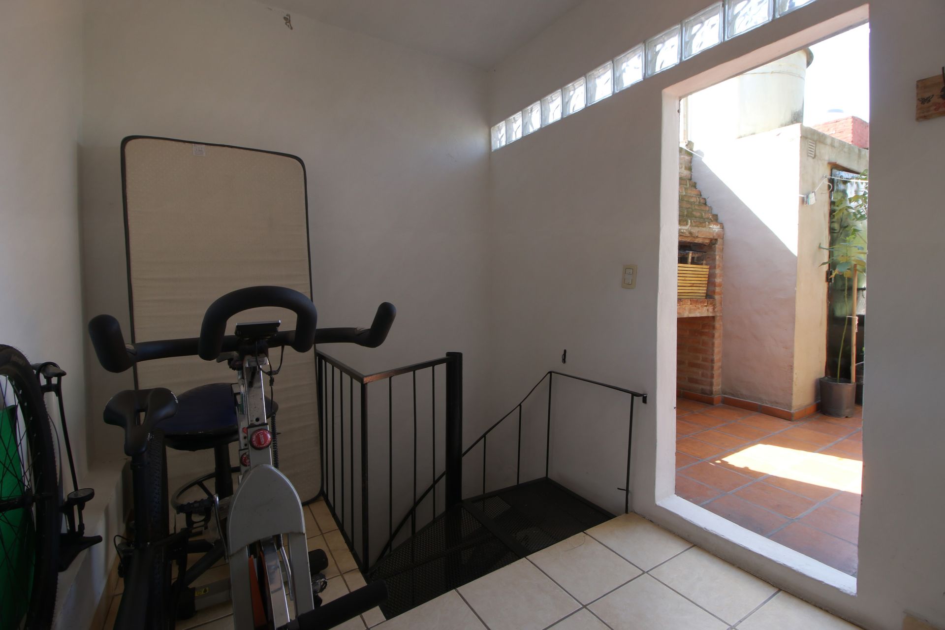 Venta PH - Martínez - 3 pisos - 4 amb - Terraza