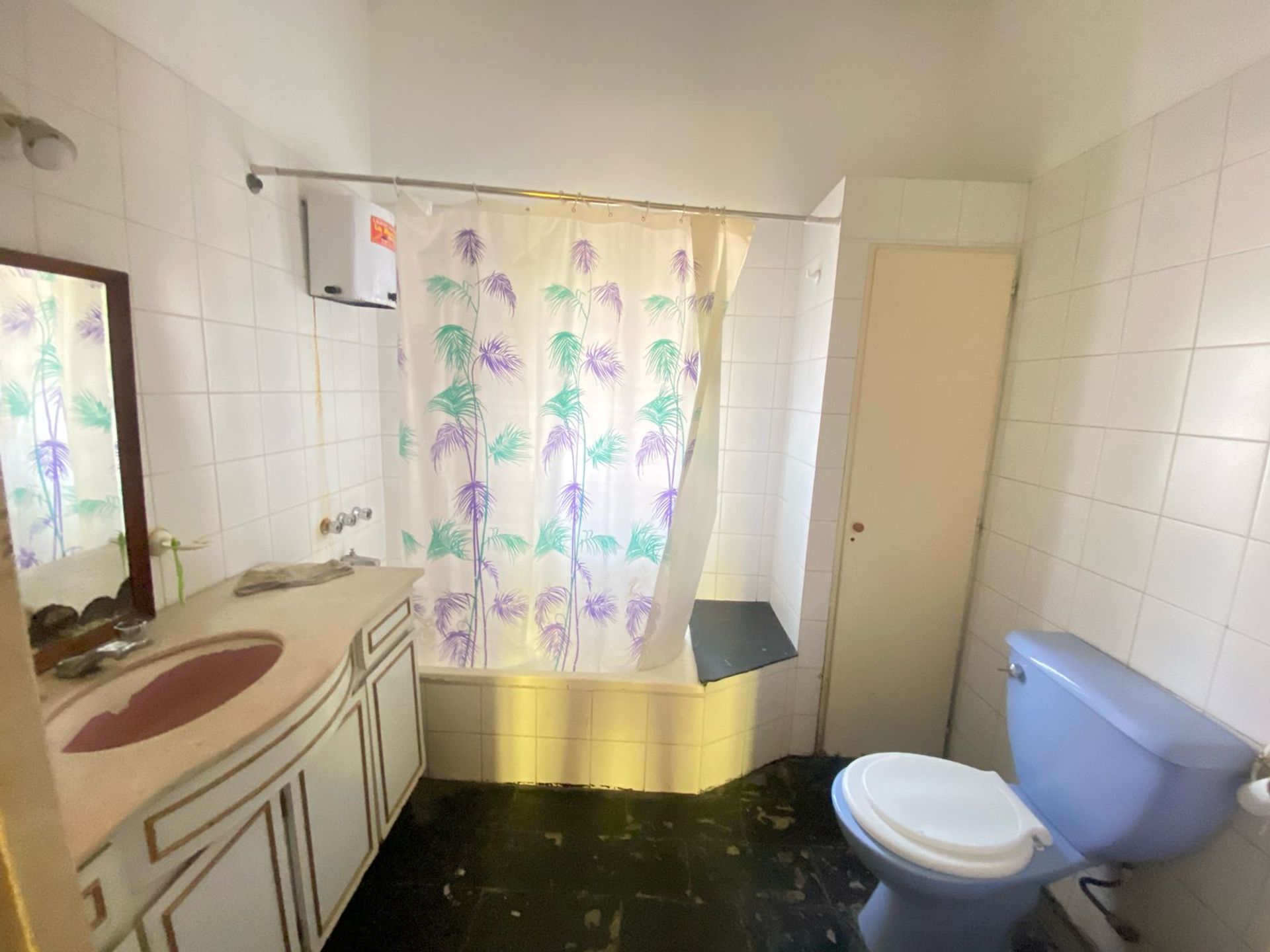 Venta Casa A Refaccionar 5 Ambientes