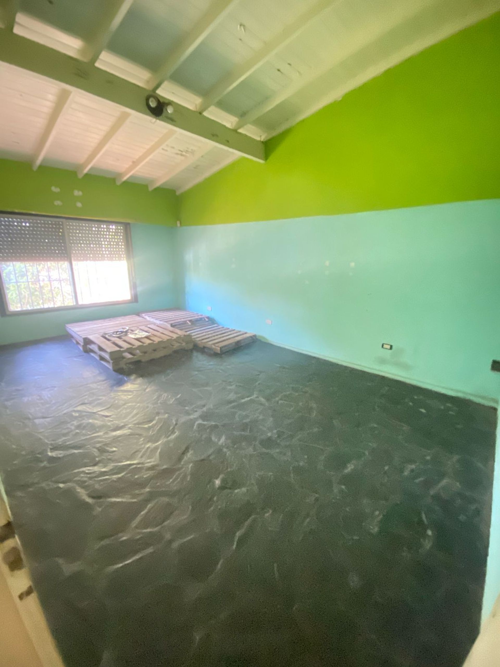 Venta Casa A Refaccionar 5 Ambientes