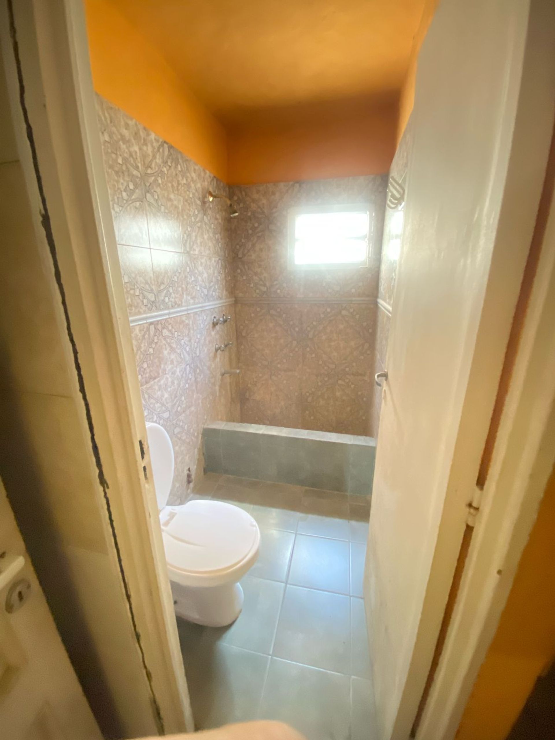 Venta Casa A Refaccionar 5 Ambientes