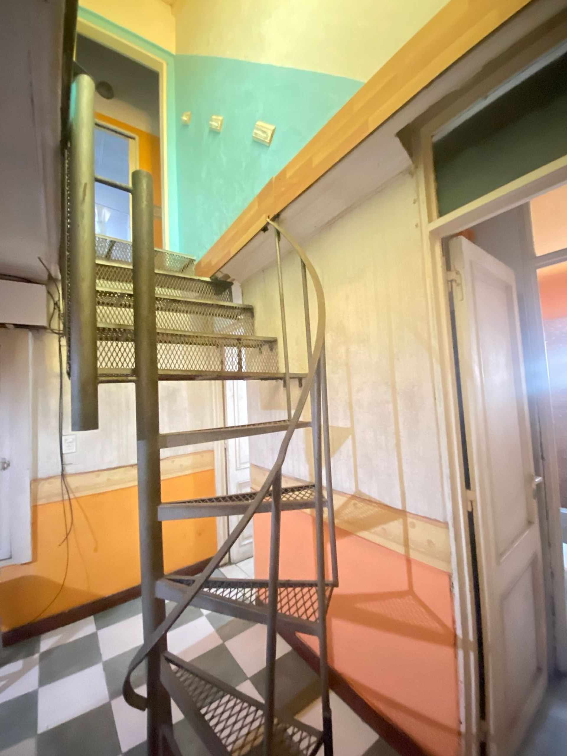 Venta Casa A Refaccionar 5 Ambientes