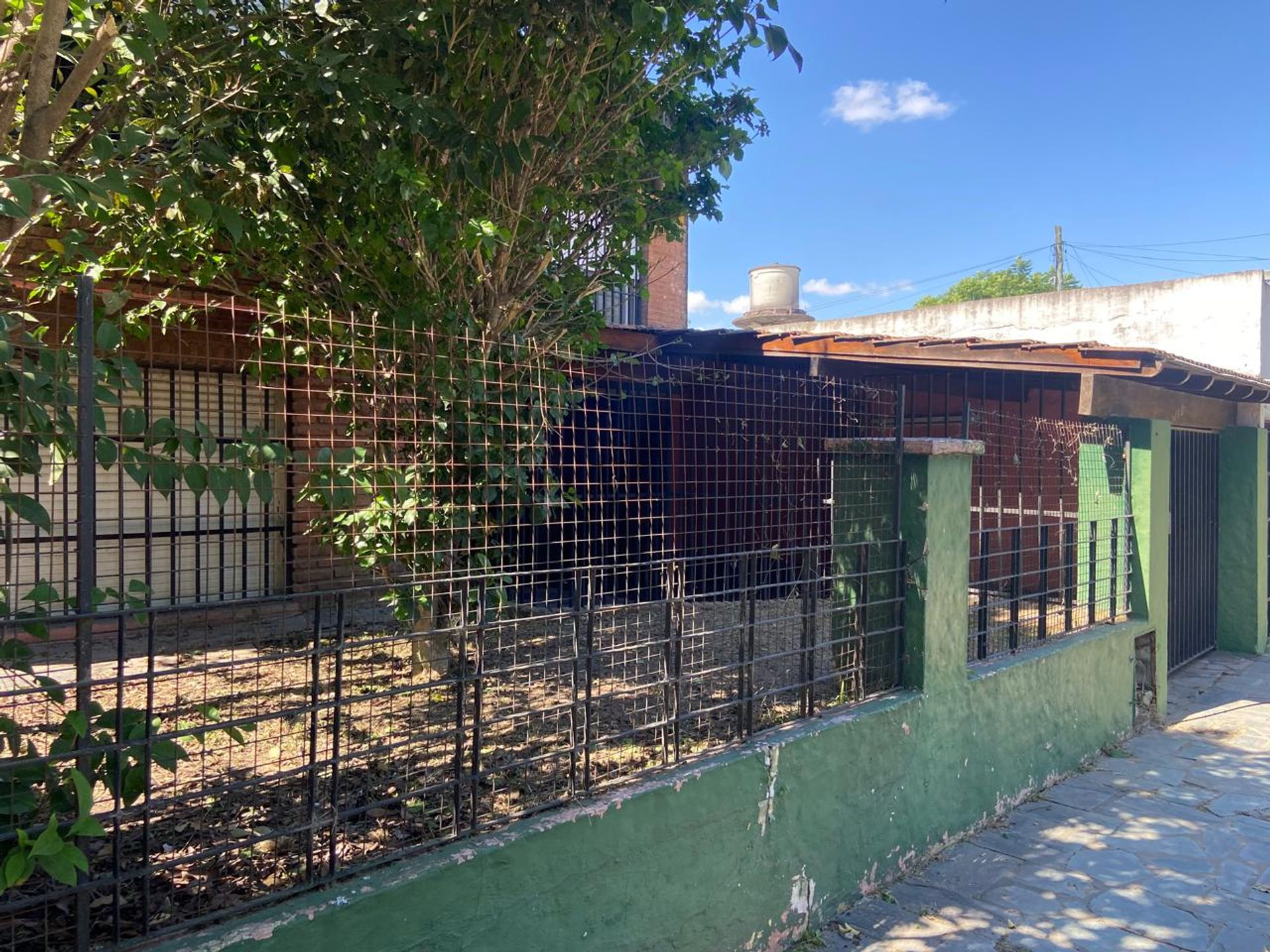 Venta Casa A Refaccionar 5 Ambientes