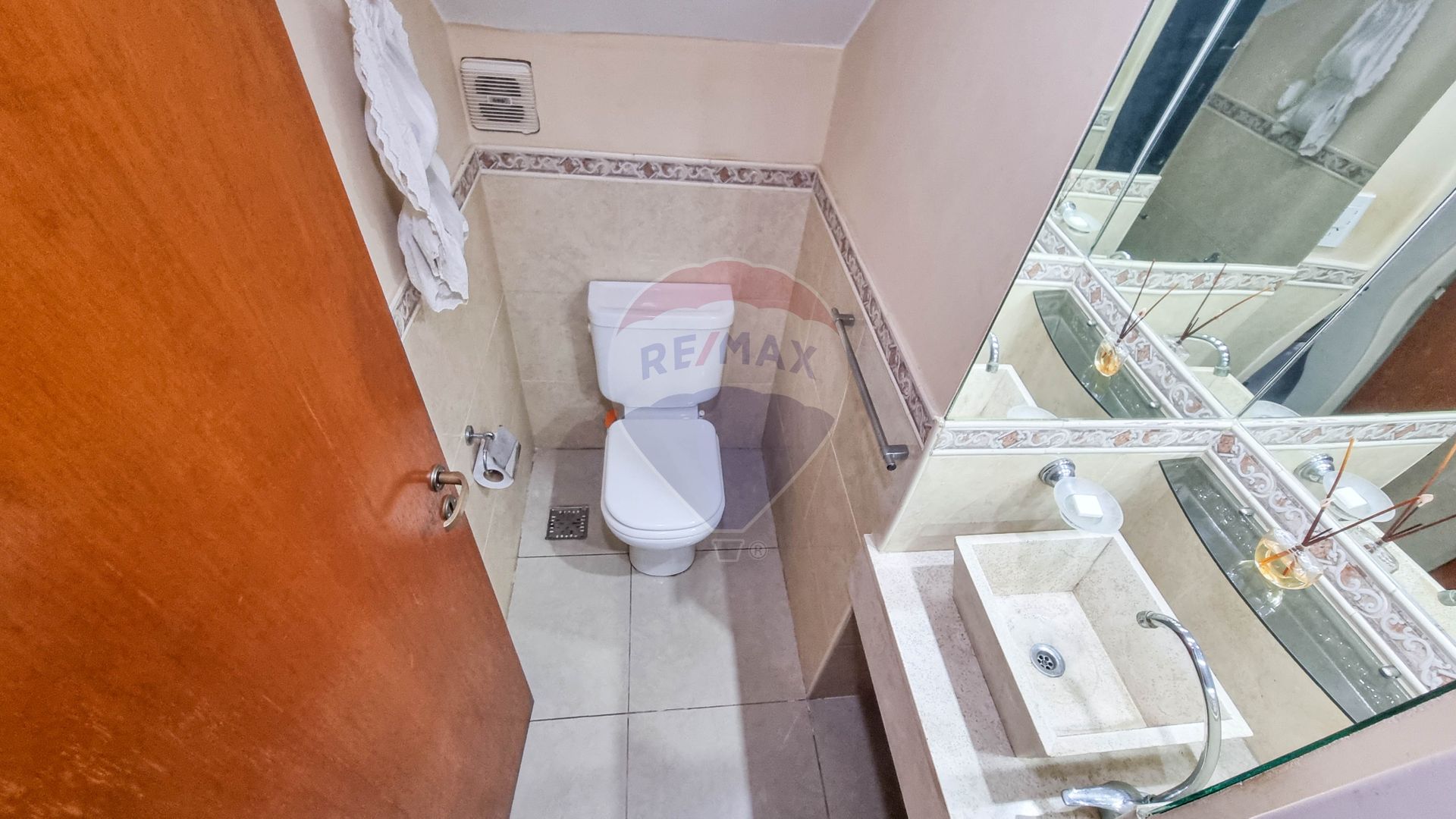 Venta Casa 4 Dorm. Con Jardin Y Coch En Martinez