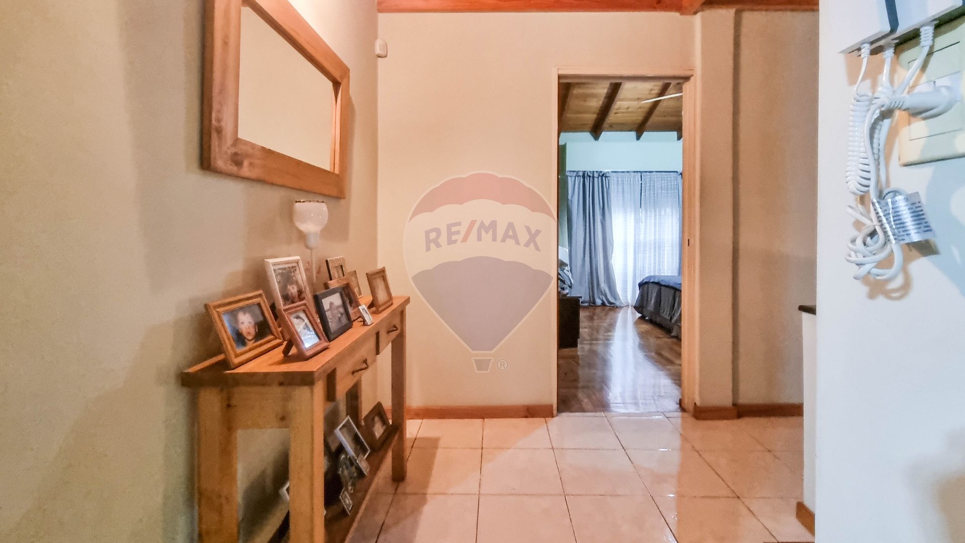 Venta Casa 4 Dorm. Con Jardin Y Coch En Martinez