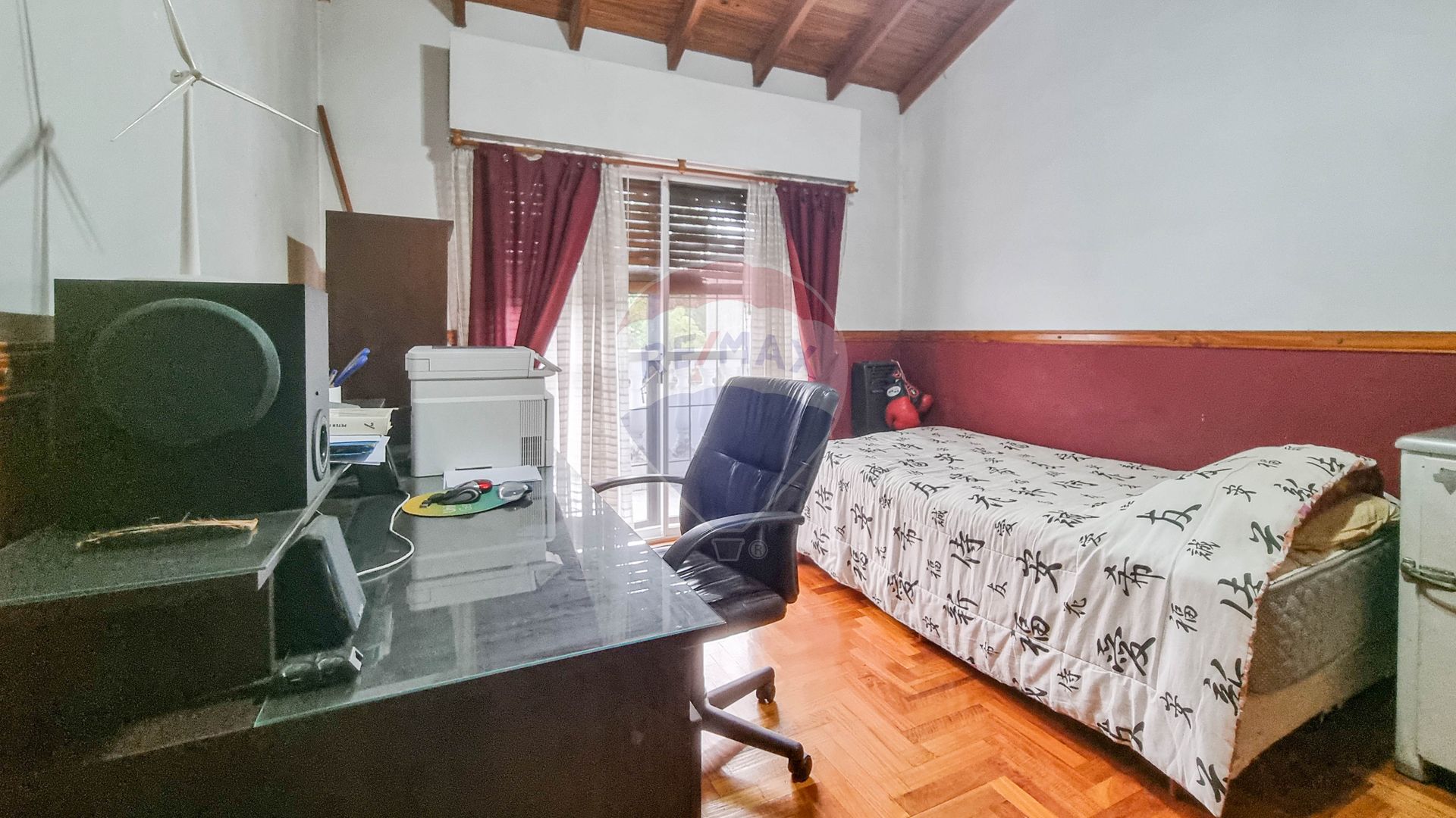 Venta Casa 4 Dorm. Con Jardin Y Coch En Martinez
