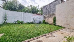 Venta Casa 4 Dorm. Con Jardin Y Coch En Martinez