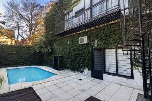 House for sale: Villa Martelli, 5 rooms and two commercial spaces.