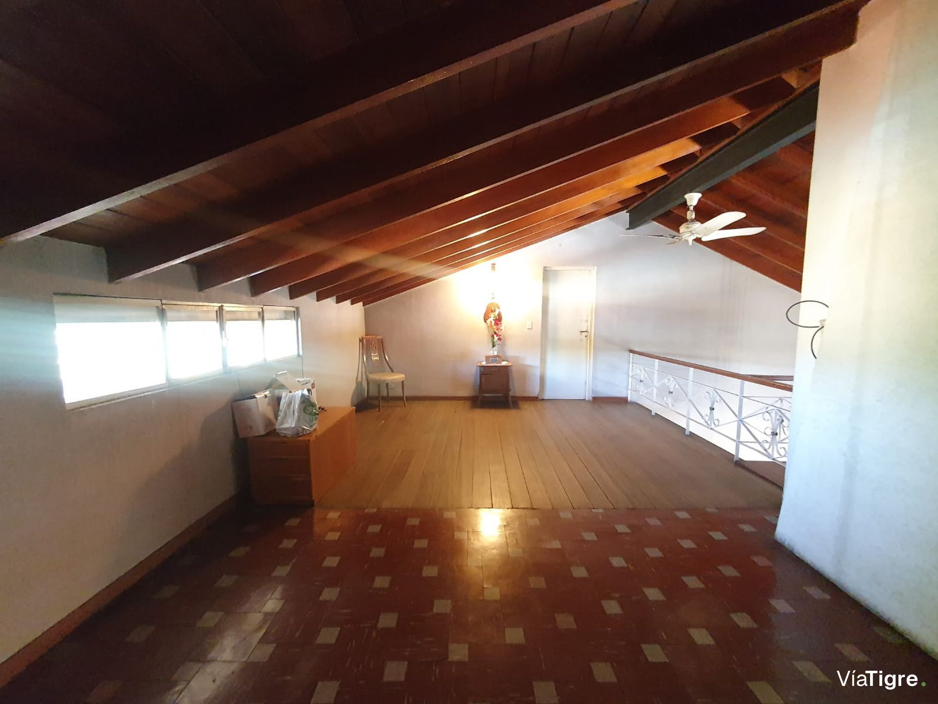 Venta Casa En Block Munro Vte Lopez Cochera