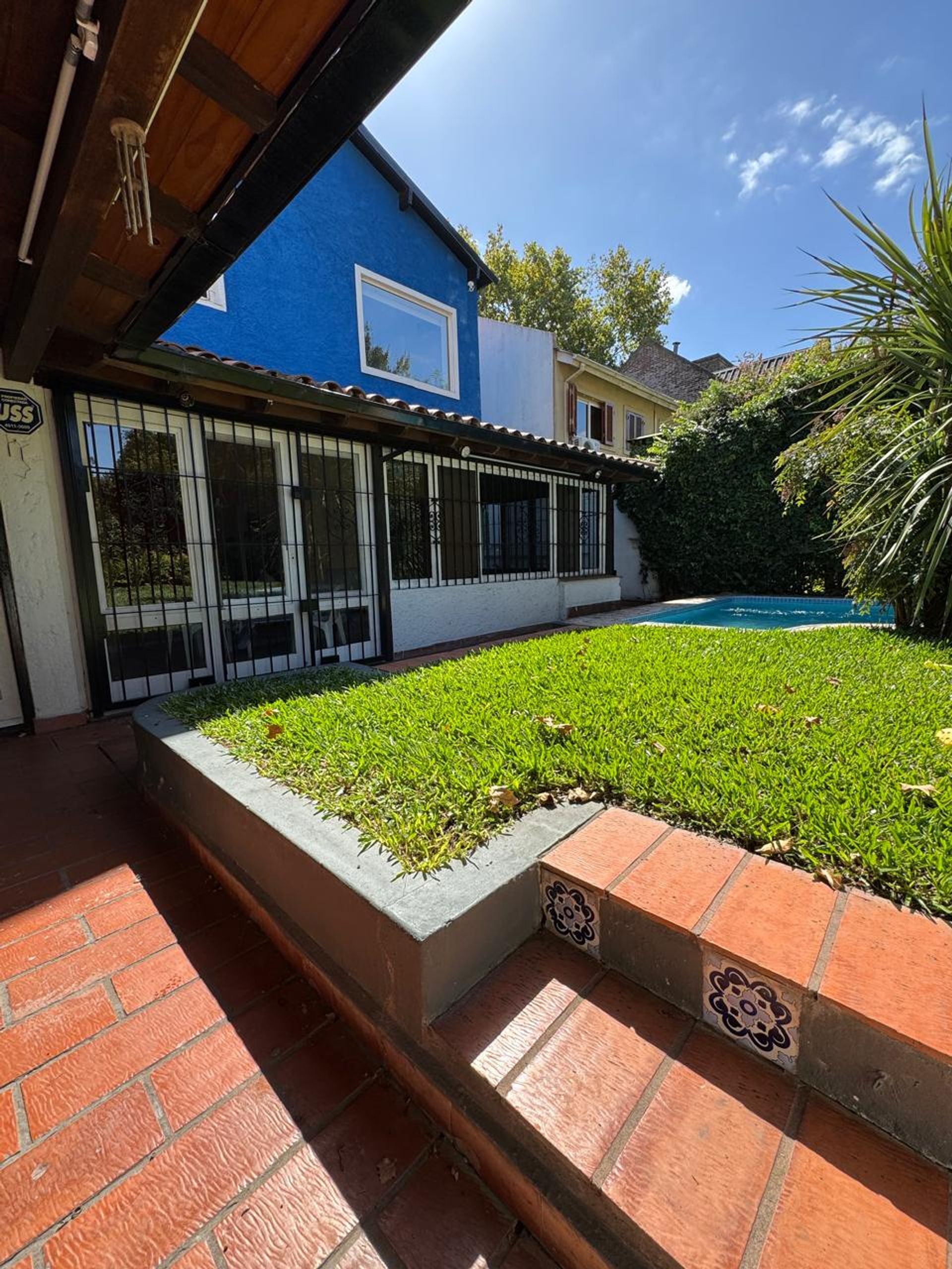 Casa 4 dormi Olivos La Lucila con Pileta y Jardín