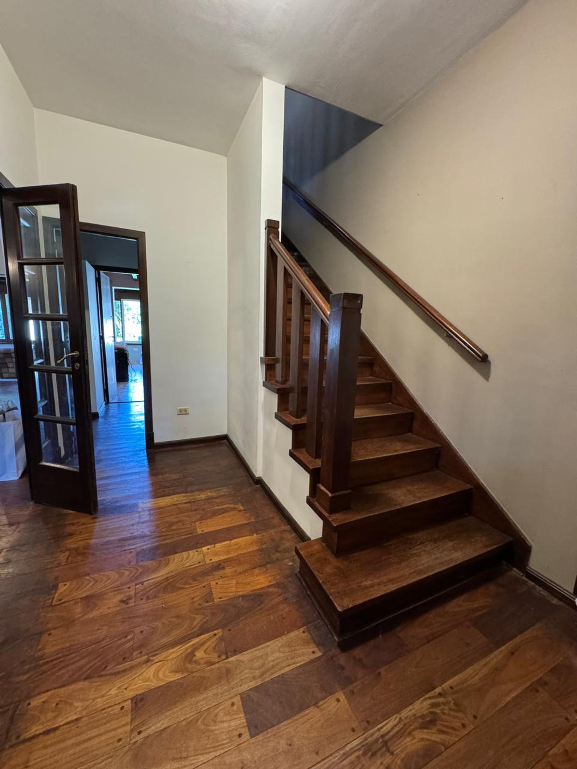 Casa 4 dormi Olivos La Lucila con Pileta y Jardín