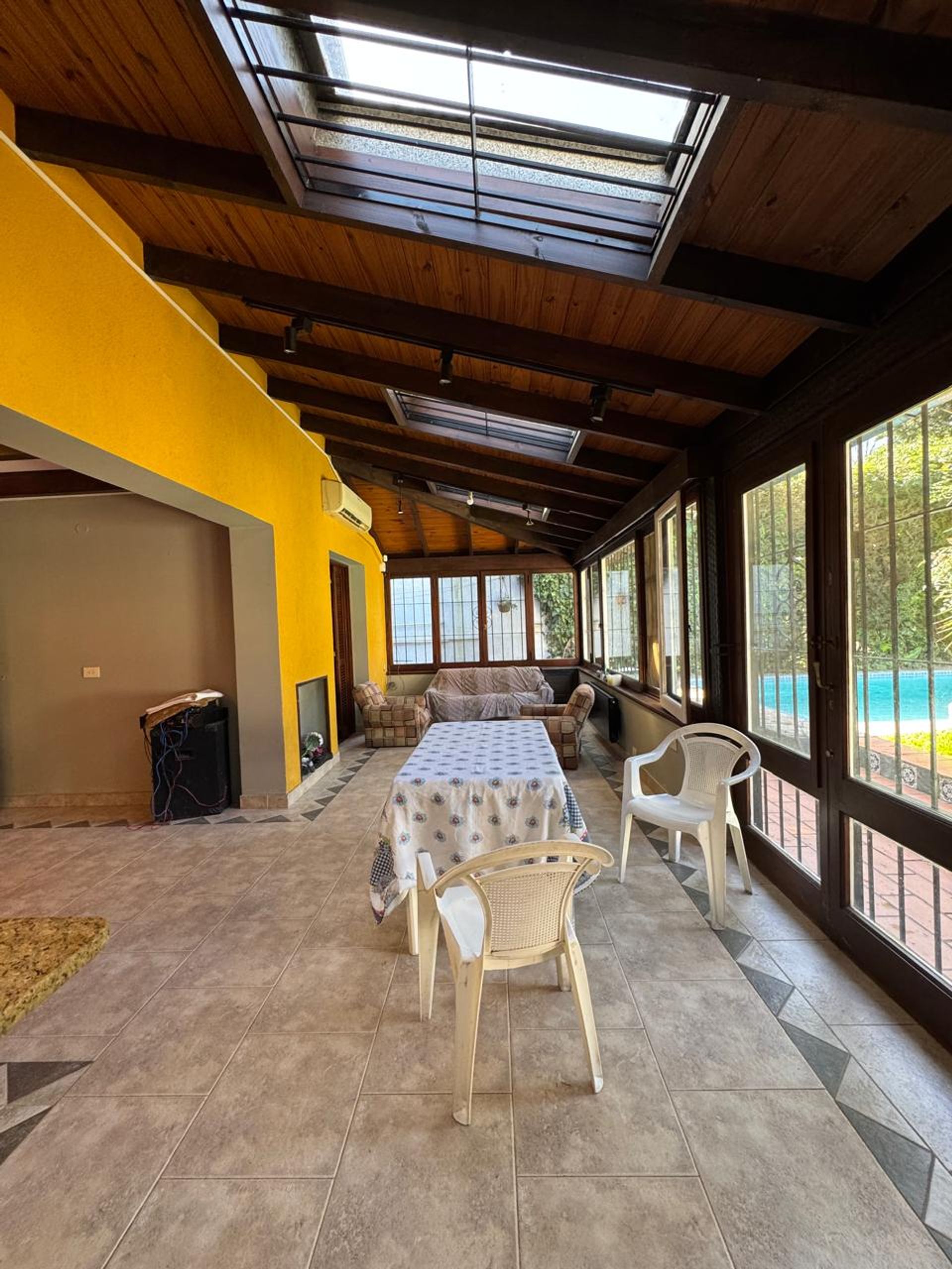Casa 4 dormi Olivos La Lucila con Pileta y Jardín