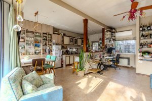 FOR SALE: 3-room Villa Martelli PH, Apartment Credit