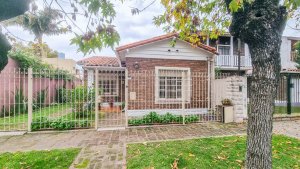 Olivos Venta Casa 4 Amb Pb Jardin Apto Credito