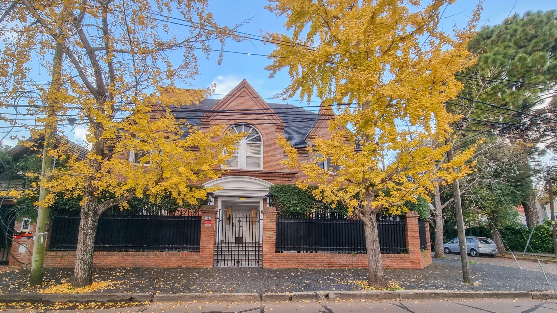 Casa En Alquiler Martinez Libertador Al Rio