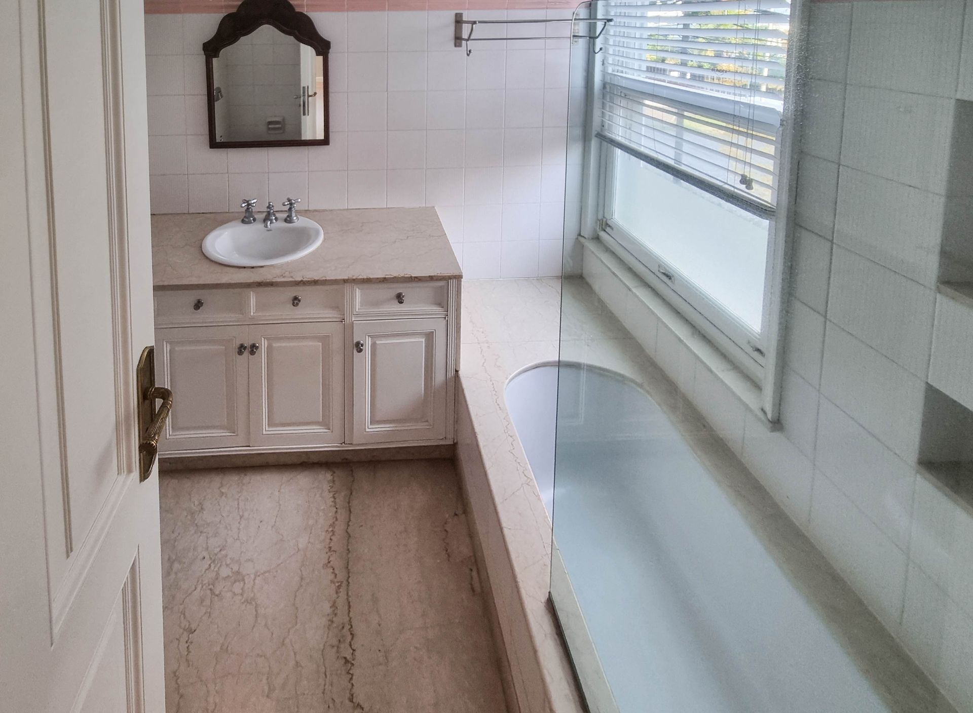 Casa En Alquiler Martinez Libertador Al Rio