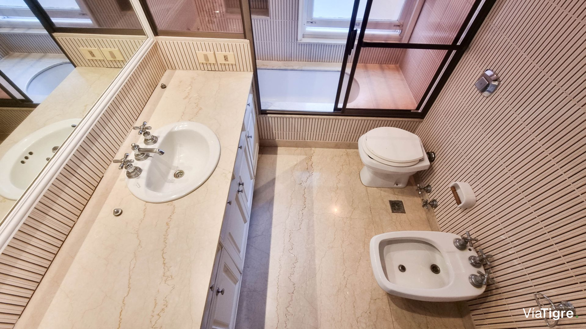 Casa En Venta Martinez Libertador Al Rio