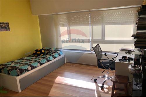 Venta Casa Reciclada 3 Dorm Piscina - Olivos
