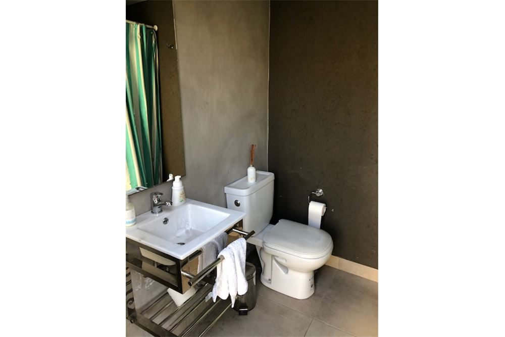 Venta Casa Reciclada 3 Dorm Piscina - Olivos