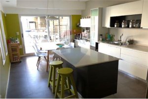 Venta Casa Reciclada 3 Dorm Piscina - Olivos