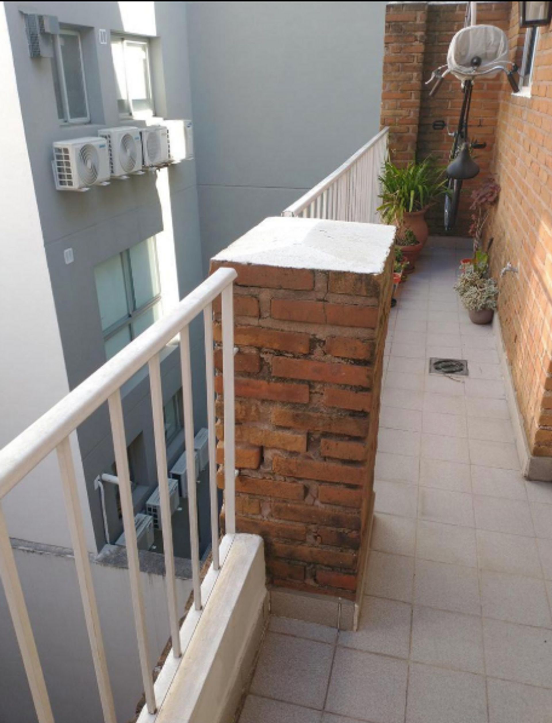 Venta Duplex 2 Amb 2 Balcones Y Cochera En Olivos