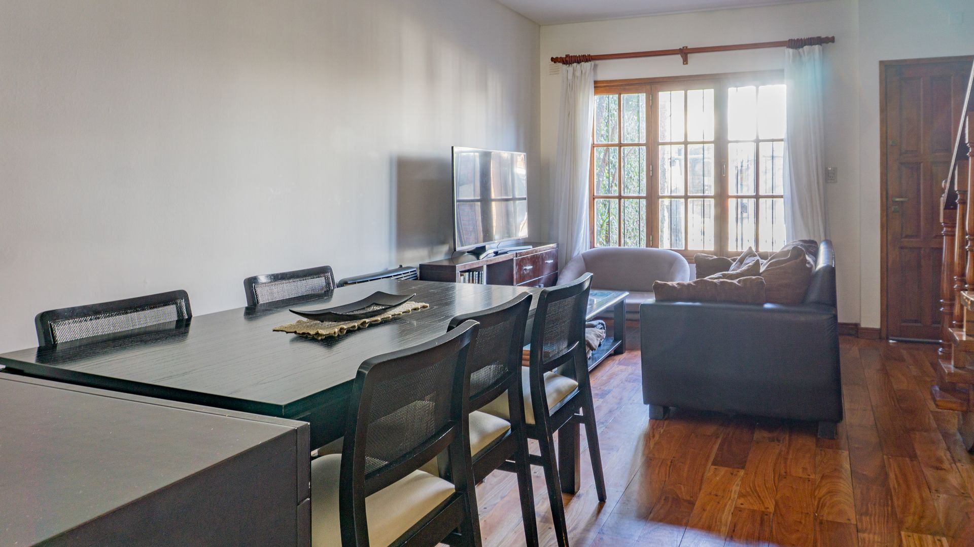 Casa Duplex en Venta con Patio y Parrilla Florida