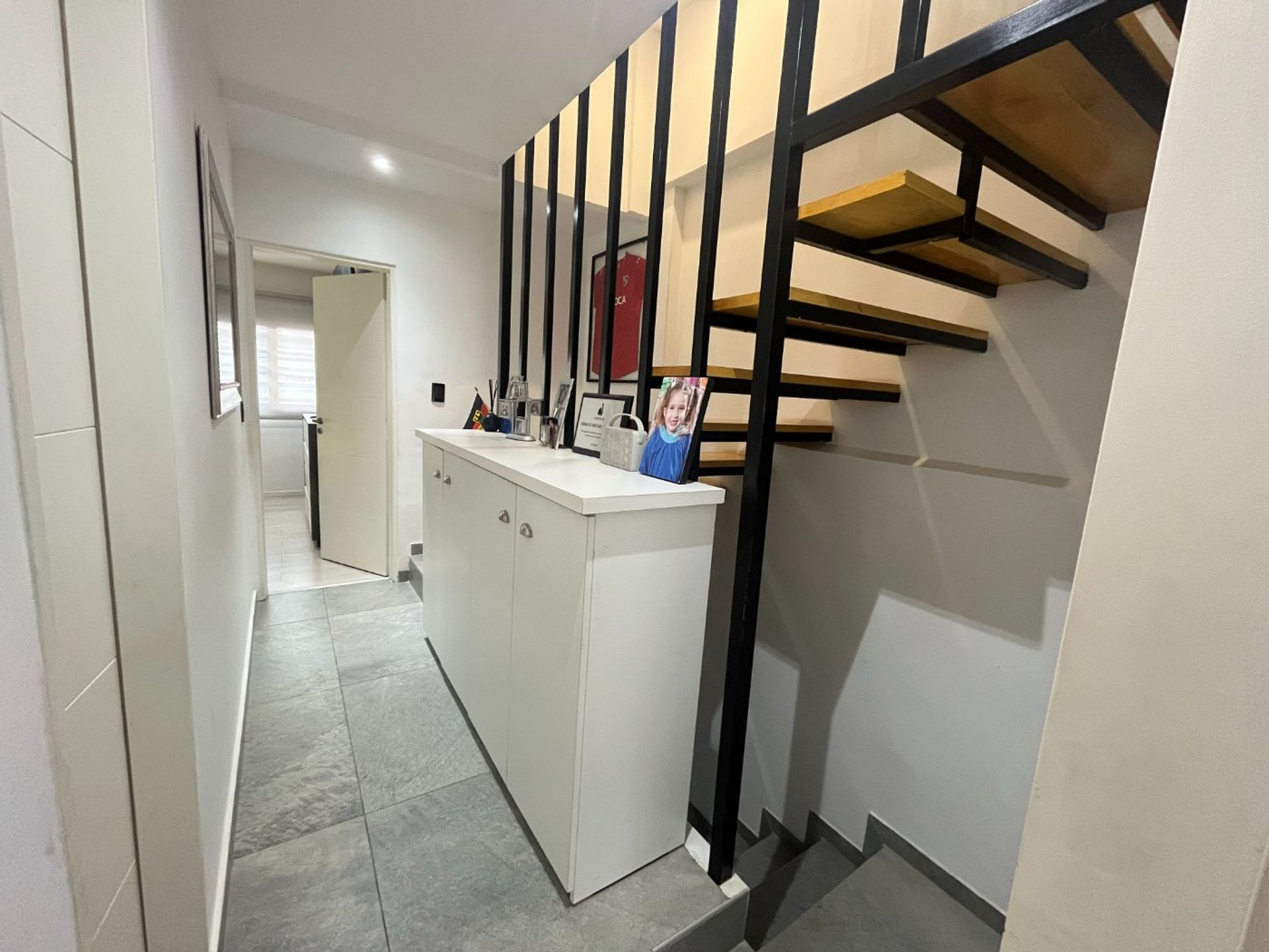 Venta Triplex 5 ambientes - Patio-Cochera- Olivos