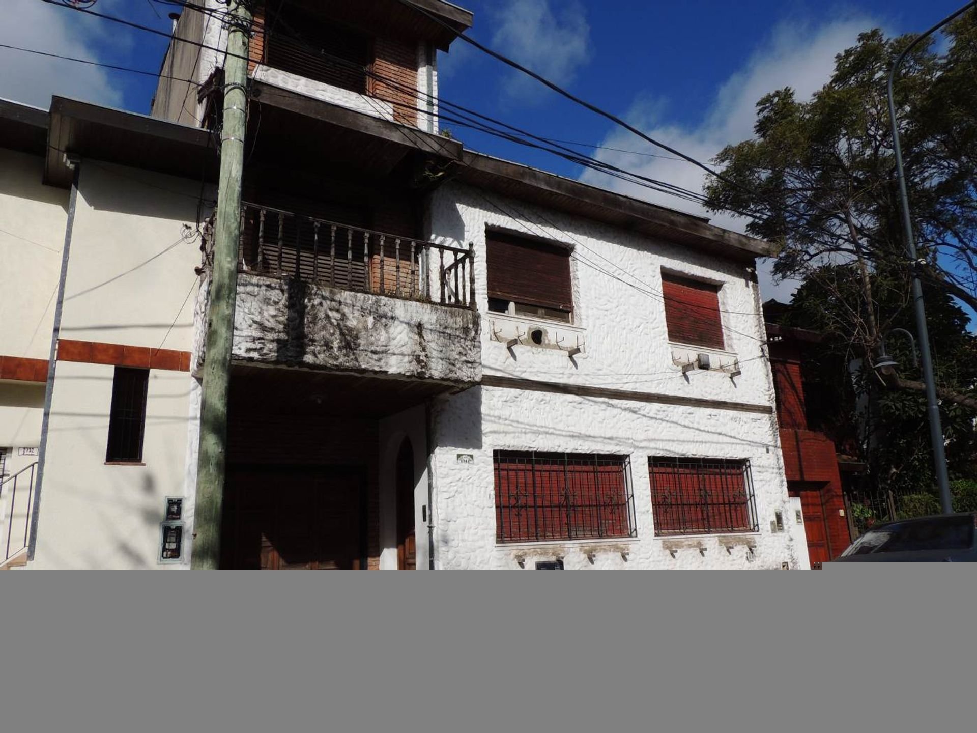 Casa A Reciclar.238 Mts Cub.excelente Ubicacion