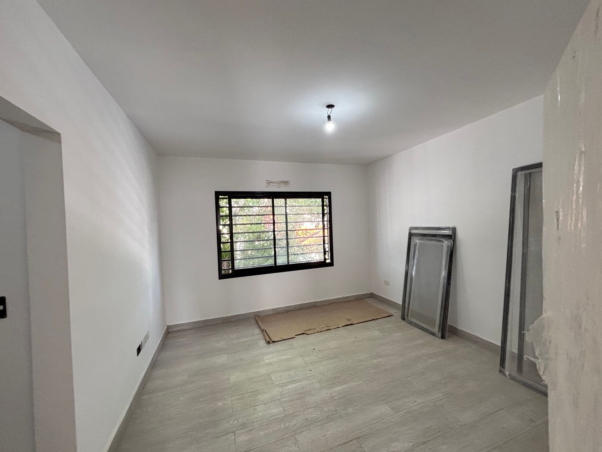 Venta Casa 4 Amb Cochera Jardin Parrilla