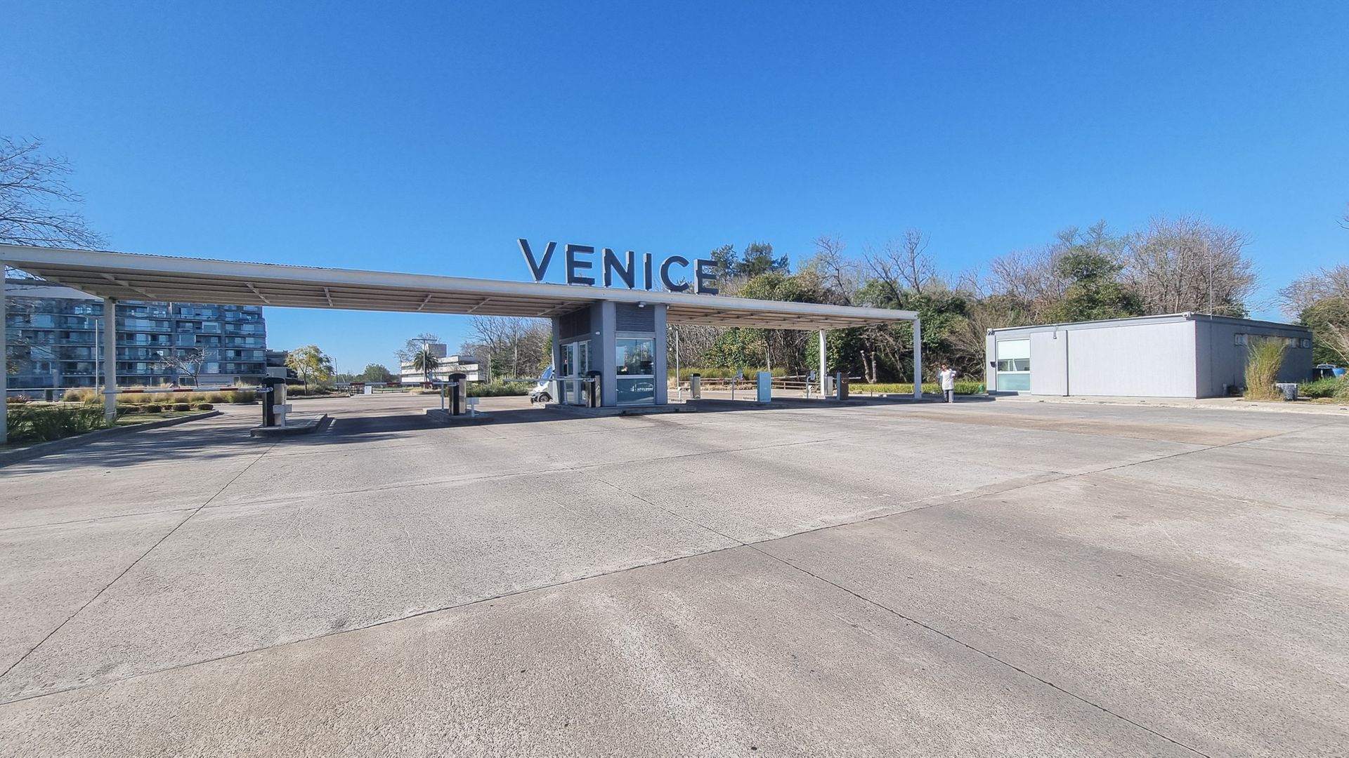 Venta Dpto 4 Amb Amarra Rio Cochera Venice Tigre