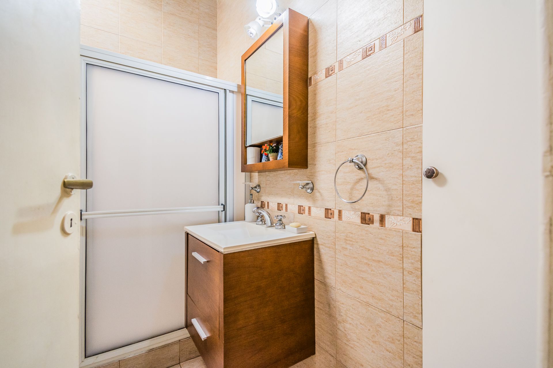 Venta Casa 4 Amb C/Jardín Y Garage Villa Adelina