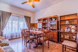 4-room house for sale, Villa Adelina